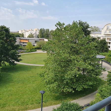 Appartement Residentiel Au Vert Et Au Frais مونتينيو لي بروتون المظهر الخارجي الصورة
